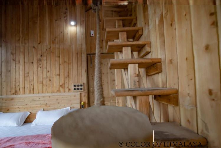 Loghouse At Khajjiar Lake Exterior photo